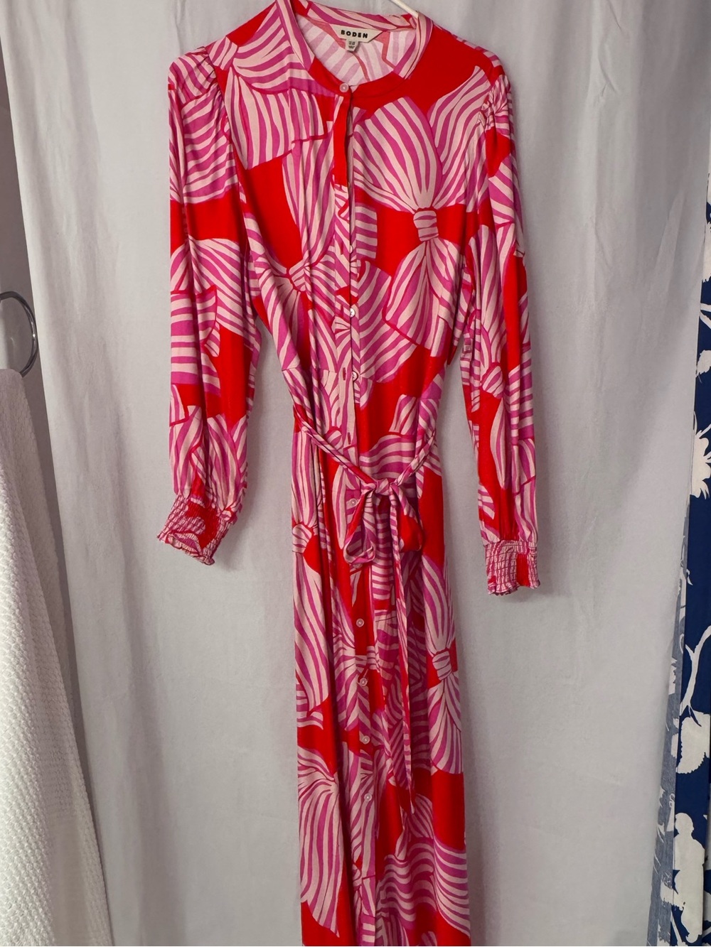 Boden Ruby Collarless Shirt Dress - Pink & Red Abstract Stripe